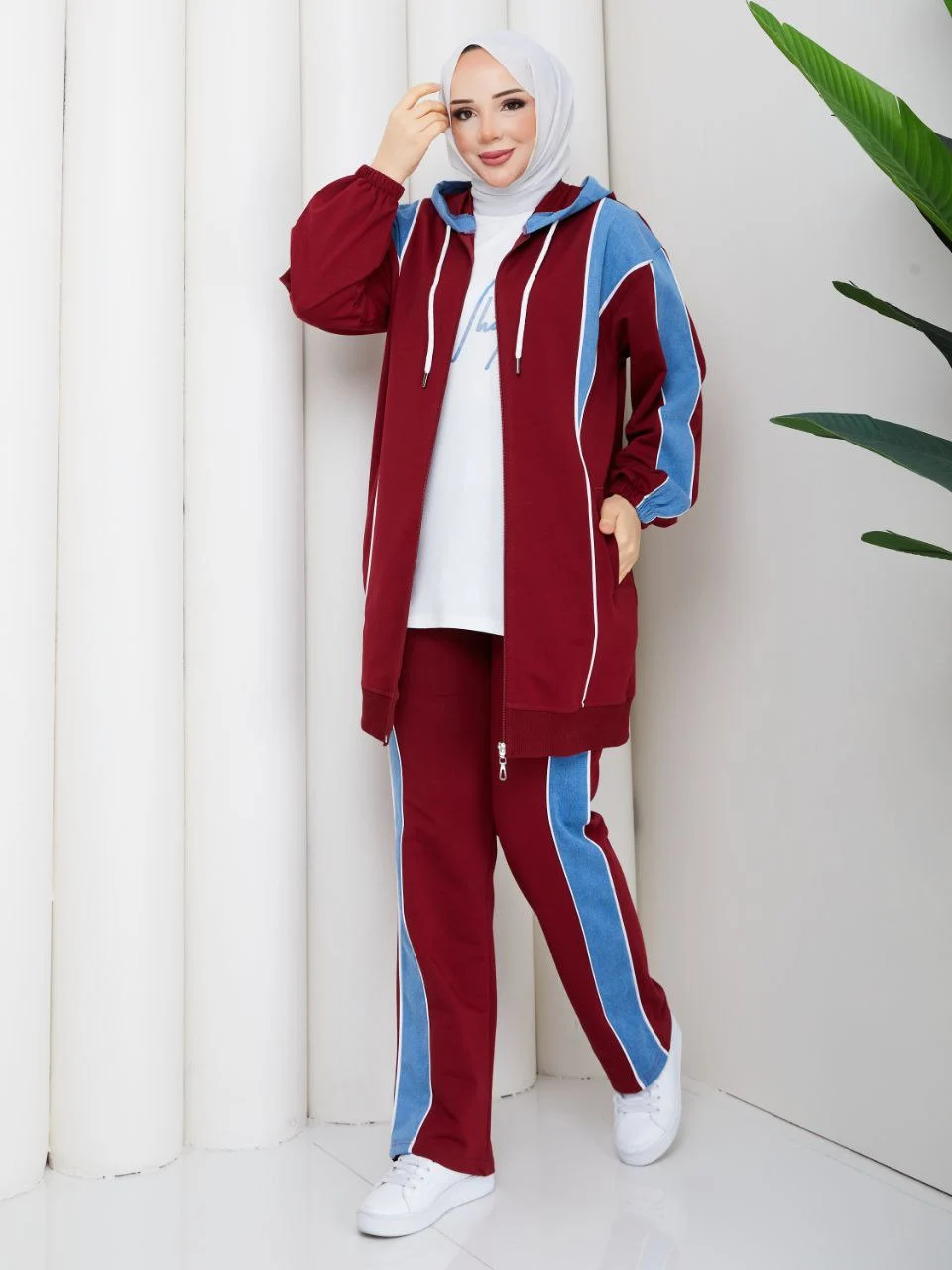 3-Piece Denim Set / طقم جينز نسائي  3 قطعÂ