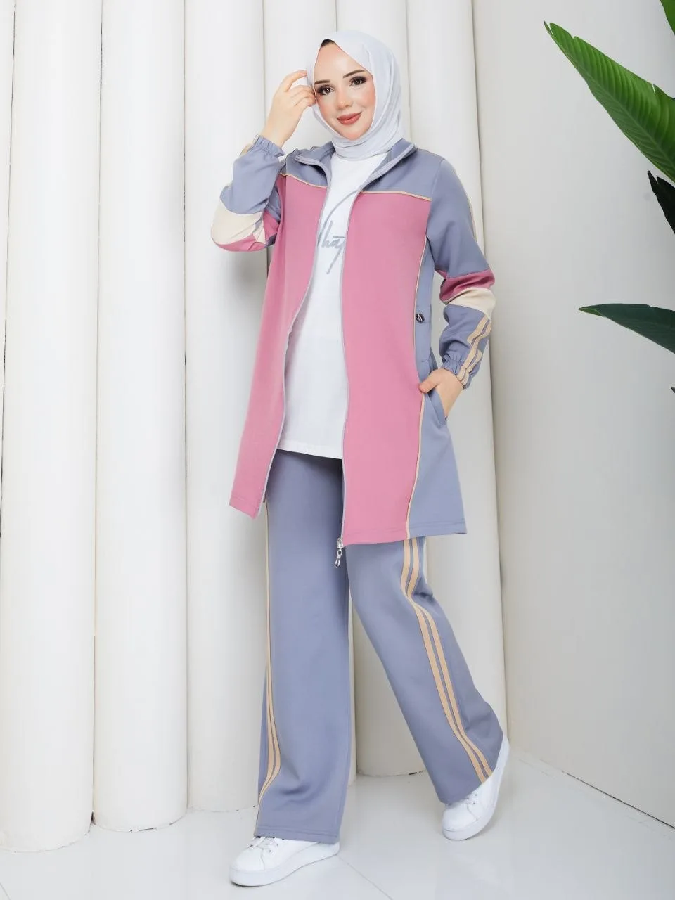 Women's set / طقم نسائي